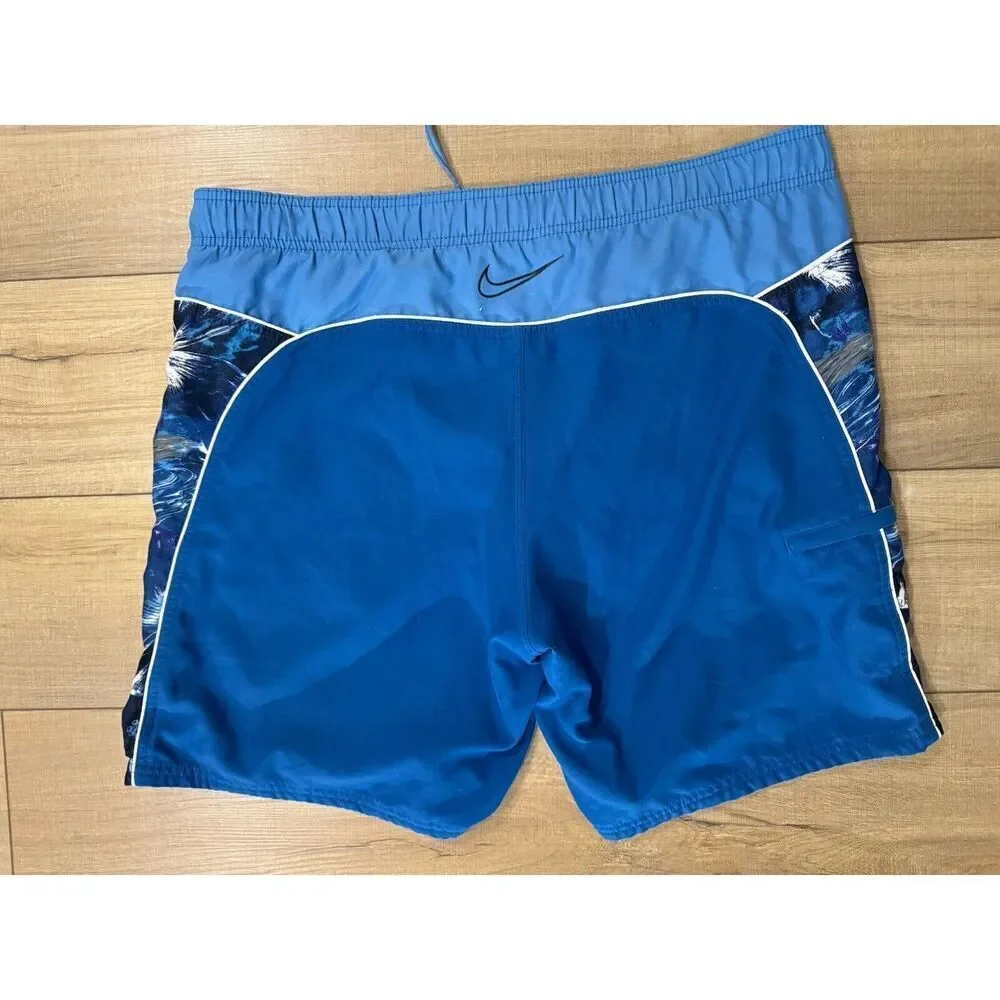 Men's Nike Swim Trunks L Large Pockets Summer‎ Board Shorts Blue